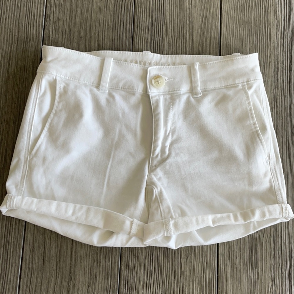 American Eagle twill midi shorts in white